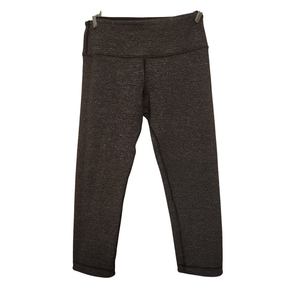Lululemon Dark Grey Black Reversible Cropped Workout Leggings Size 4